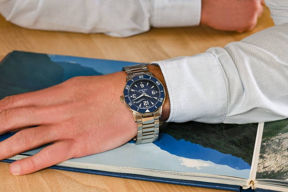 Jean Marcel Automatikuhr Tropical Diver Modell 532.60.65.99 Blitzangebot