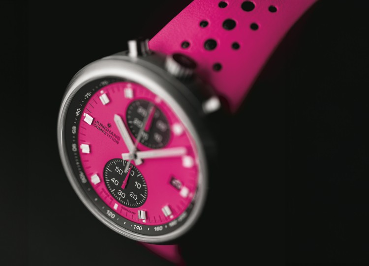Junghans 1972 Competition PINK Edition Blitzangebot