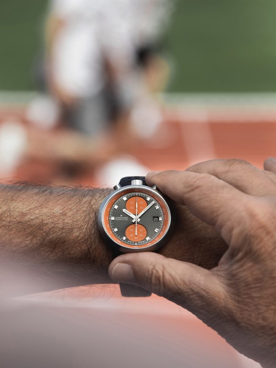 Junghans 1972 Competition Bis zu 50% Rabatt