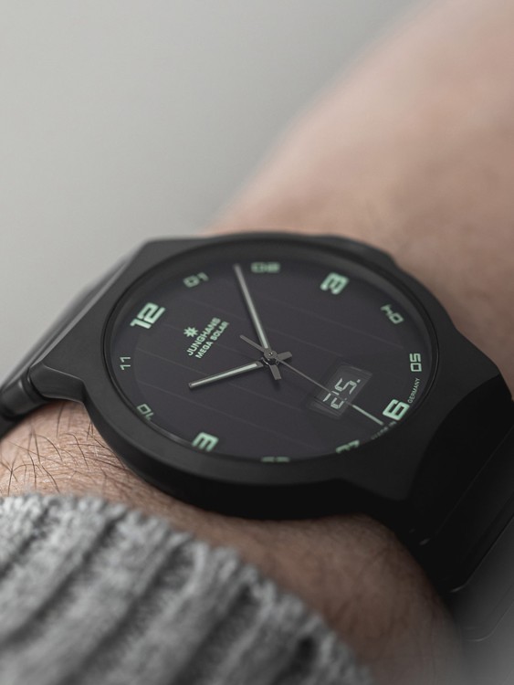 Junghans Force Mega Solar Osterangebot