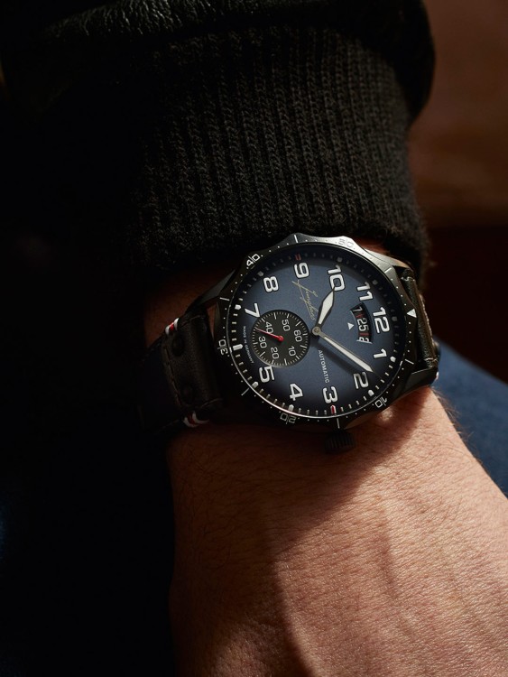 Junghans Pilot Automatic Navy Blue Blitzangebot