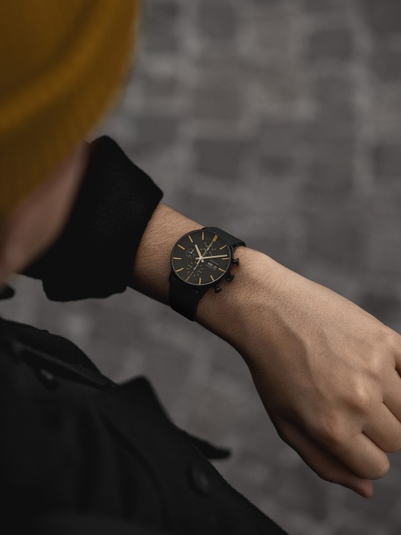 Junghans FORM A Chronoscope, Date English Letzte 3 Tage