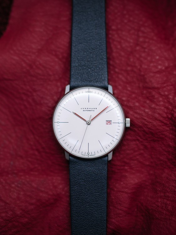 Junghans max bill Automatic Bauhaus Kauf eins, bekomm eins gratis