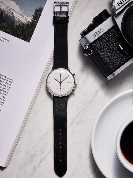 Junghans max bill Chronoscope Riesige Ersparnisse