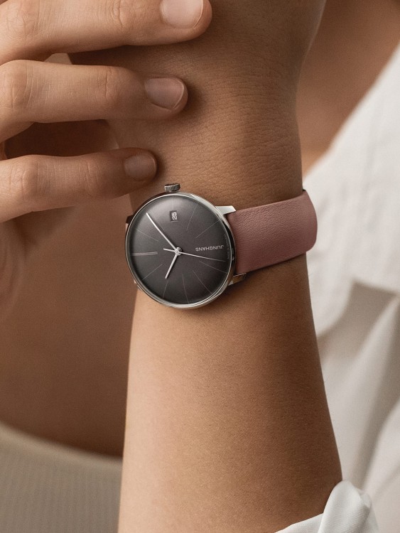 Junghans Meister fein Kleine Automatic Muttertagsangebot