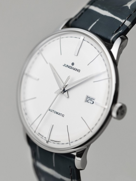 Junghans Meister Classic Terrassenbau 2025