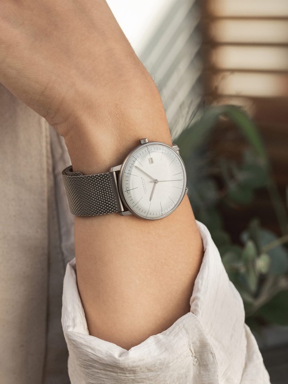 Junghans max bill MEGA Solar Weihnachtsangebot