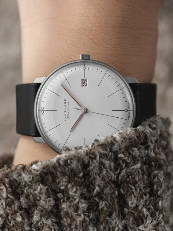 Junghans max bill MEGA Solar Bauhaus Letzter Tag