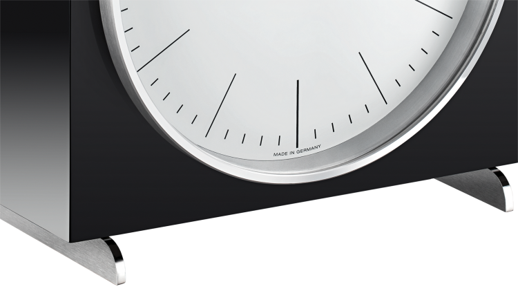Junghans max bill Tischuhr Funk/RC 50% Rabatt mit kostenlosem Versand
