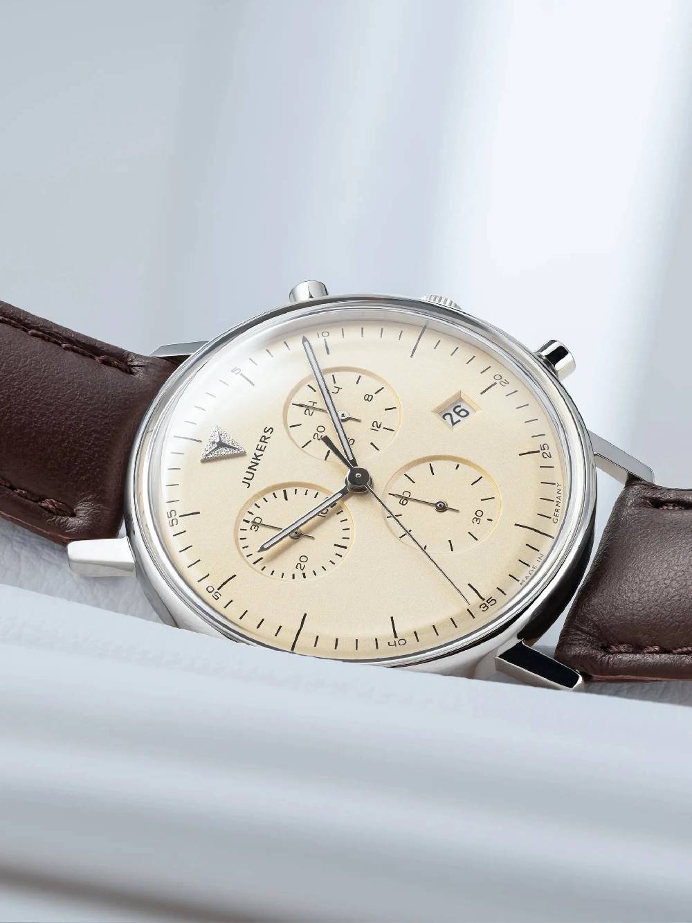 Junkers Bauhaus Chronograph Online