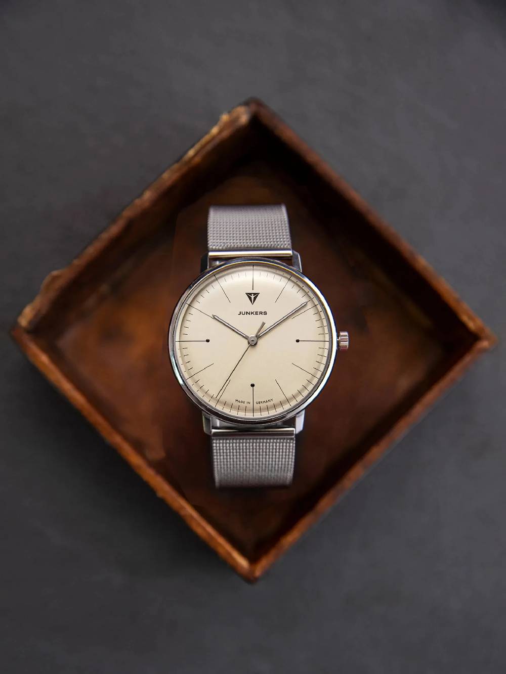 Junkers Bauhaus 40 Online
