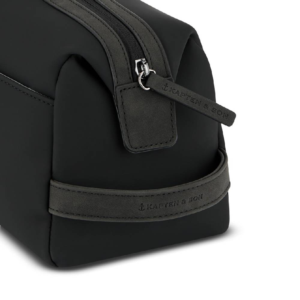 Kpten & Son Windsor Large All Black Bis zu 65% Rabatt