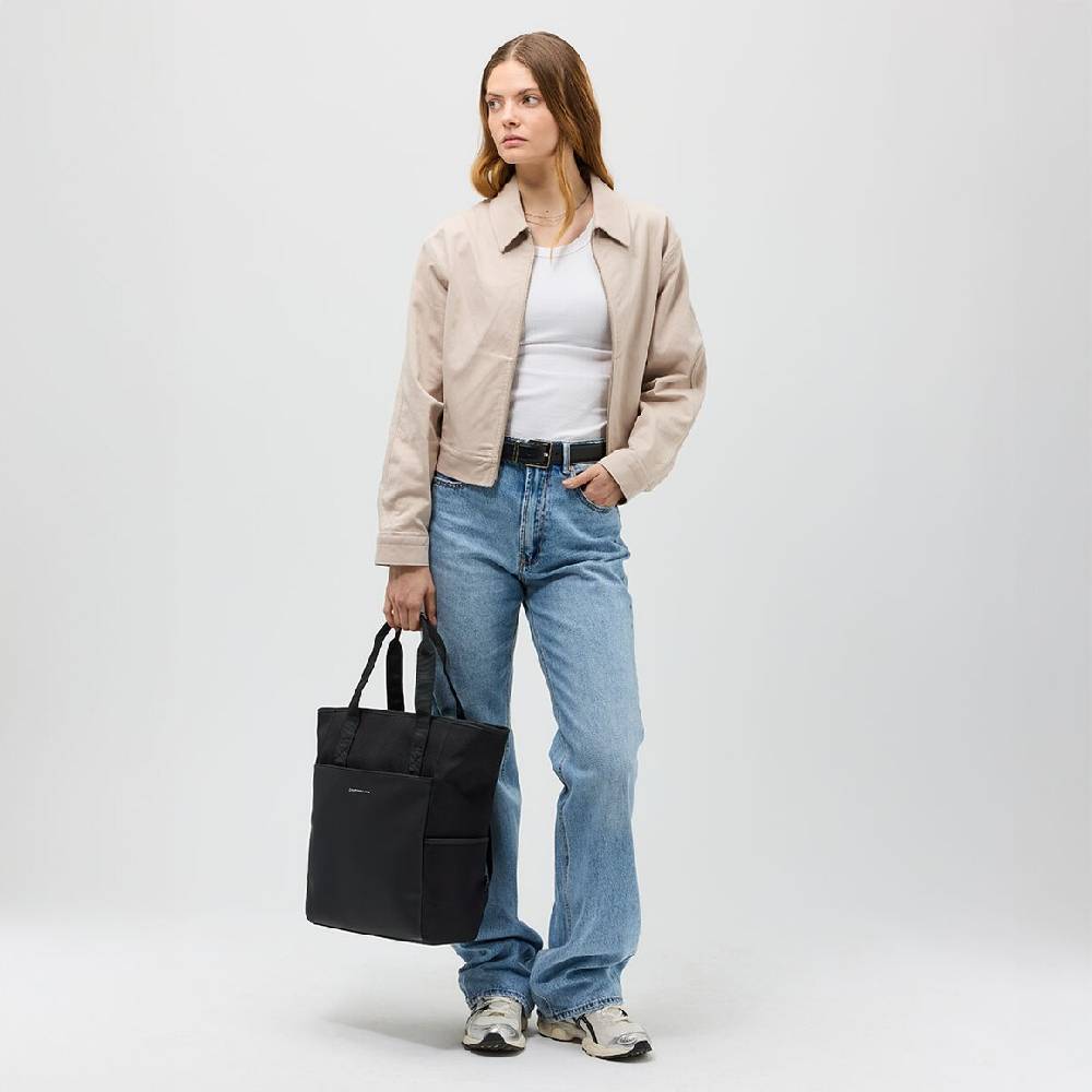 Kpten & Son Lindby All Black Kostenloser Versand international