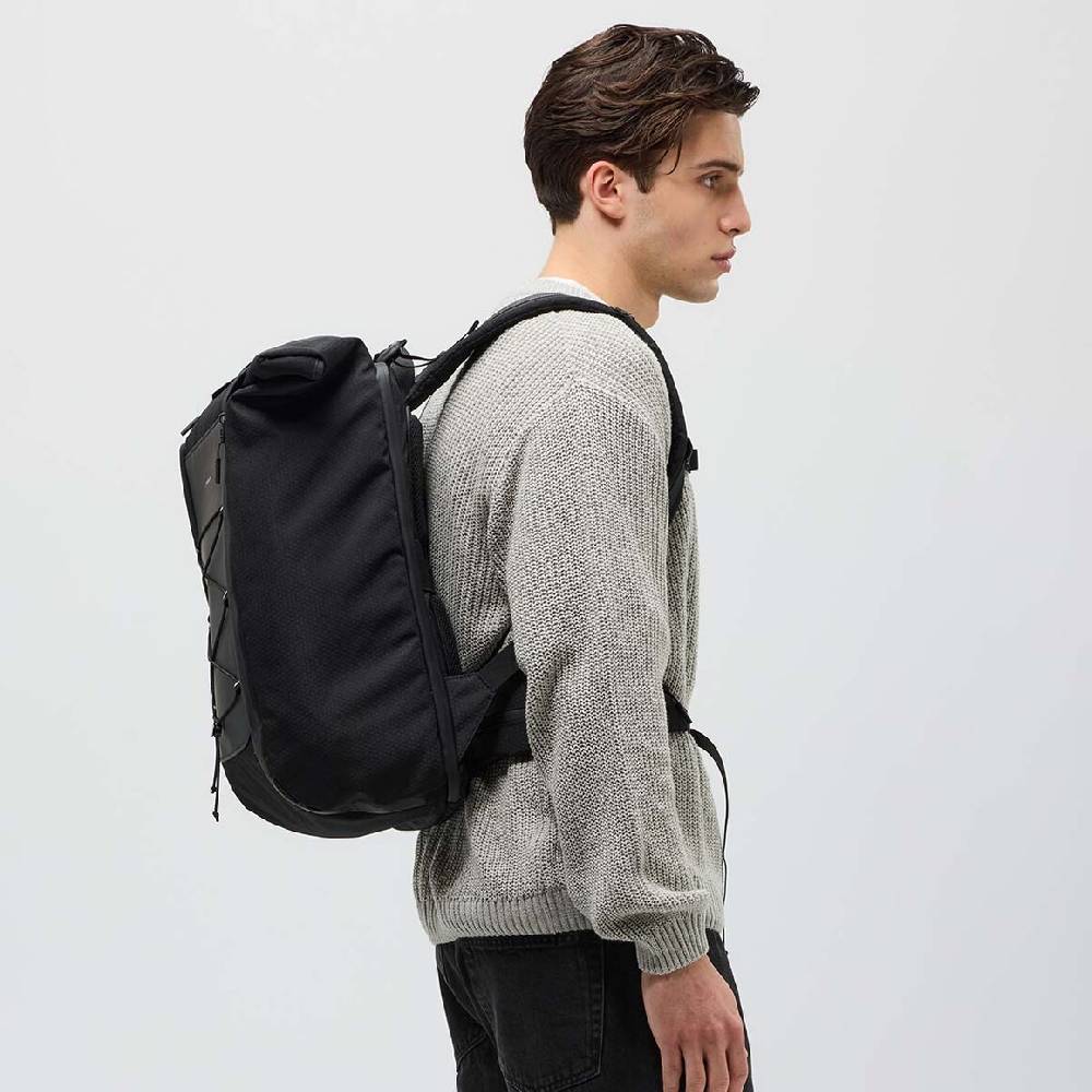 Kpten & Son Banff All Black Begrenzt auf 3 Tage