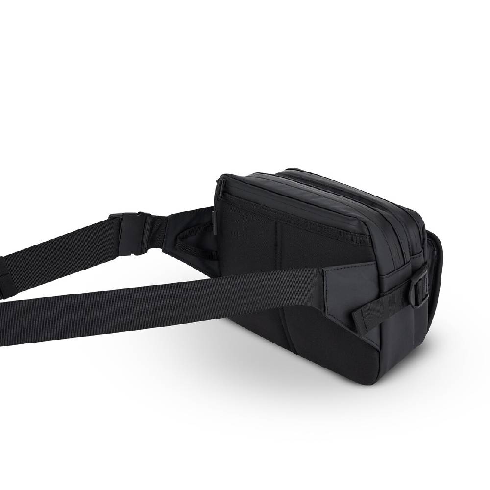 Kpten & Son Lisbon Crossbody All Black Meist gekauft