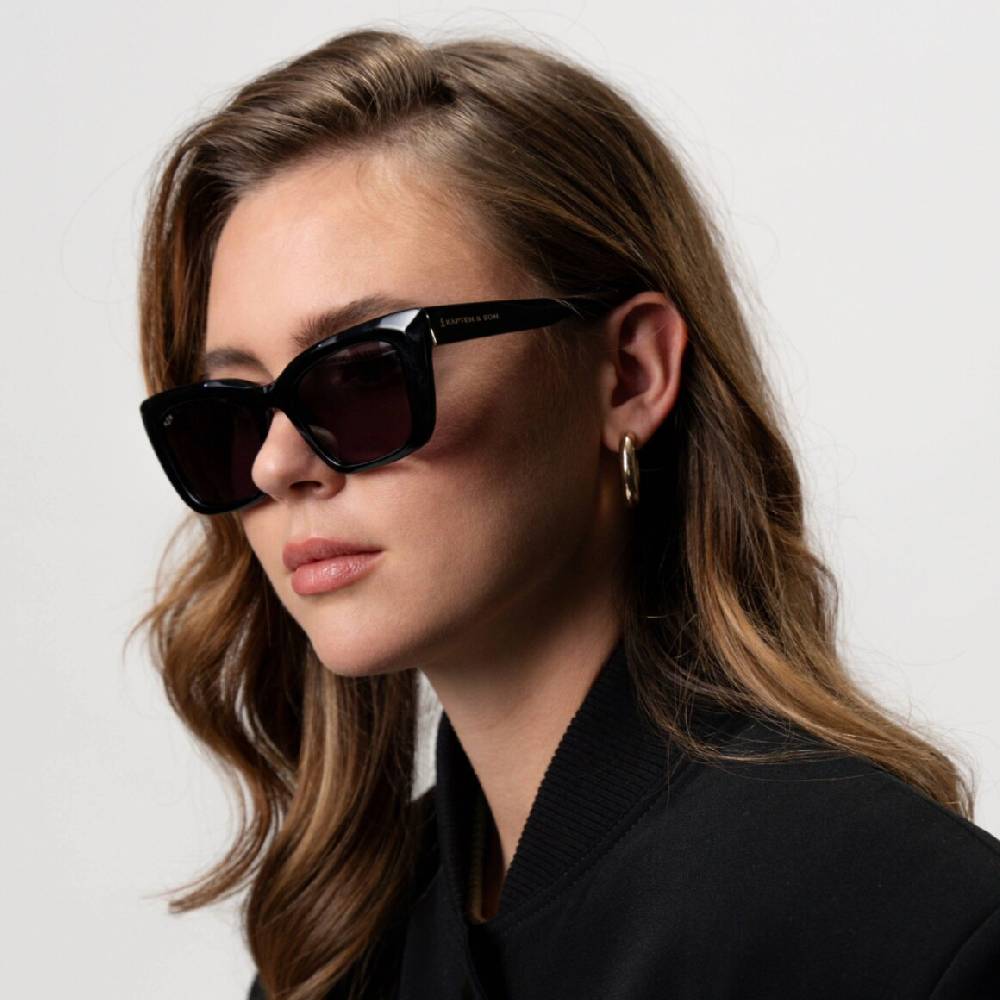 Kpten & Son Cassis All Black Weihnachtsangebot