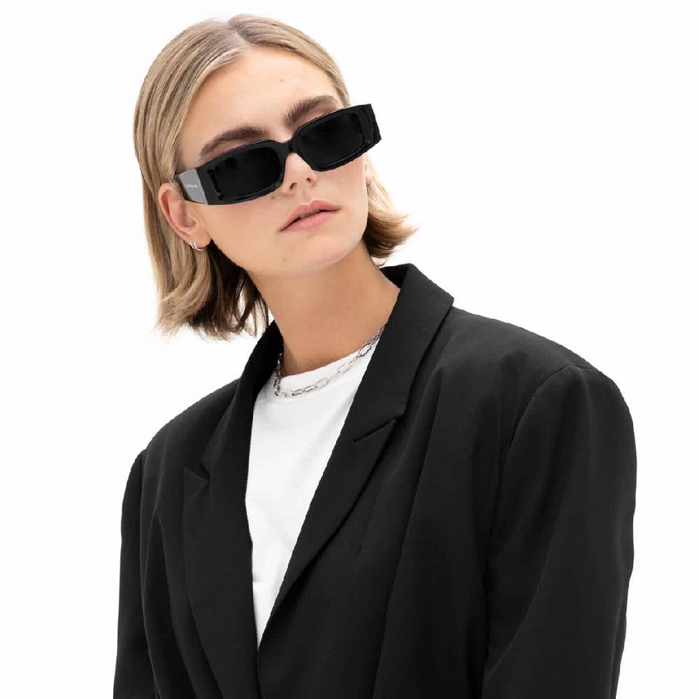 Kpten & Son Praia All Black Rabatte dieses Monats