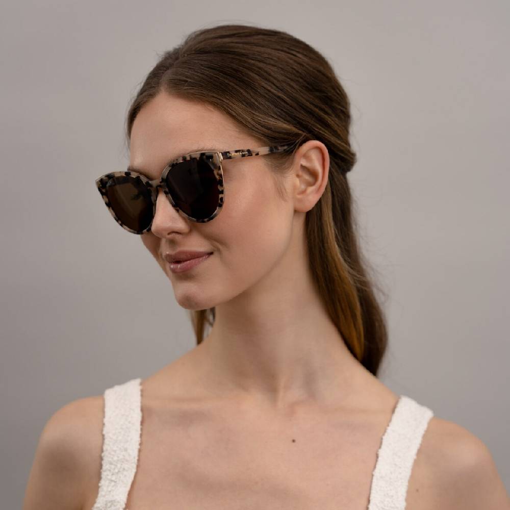 Kpten & Son Manhattan Sand Tortoise Brown Auslauf