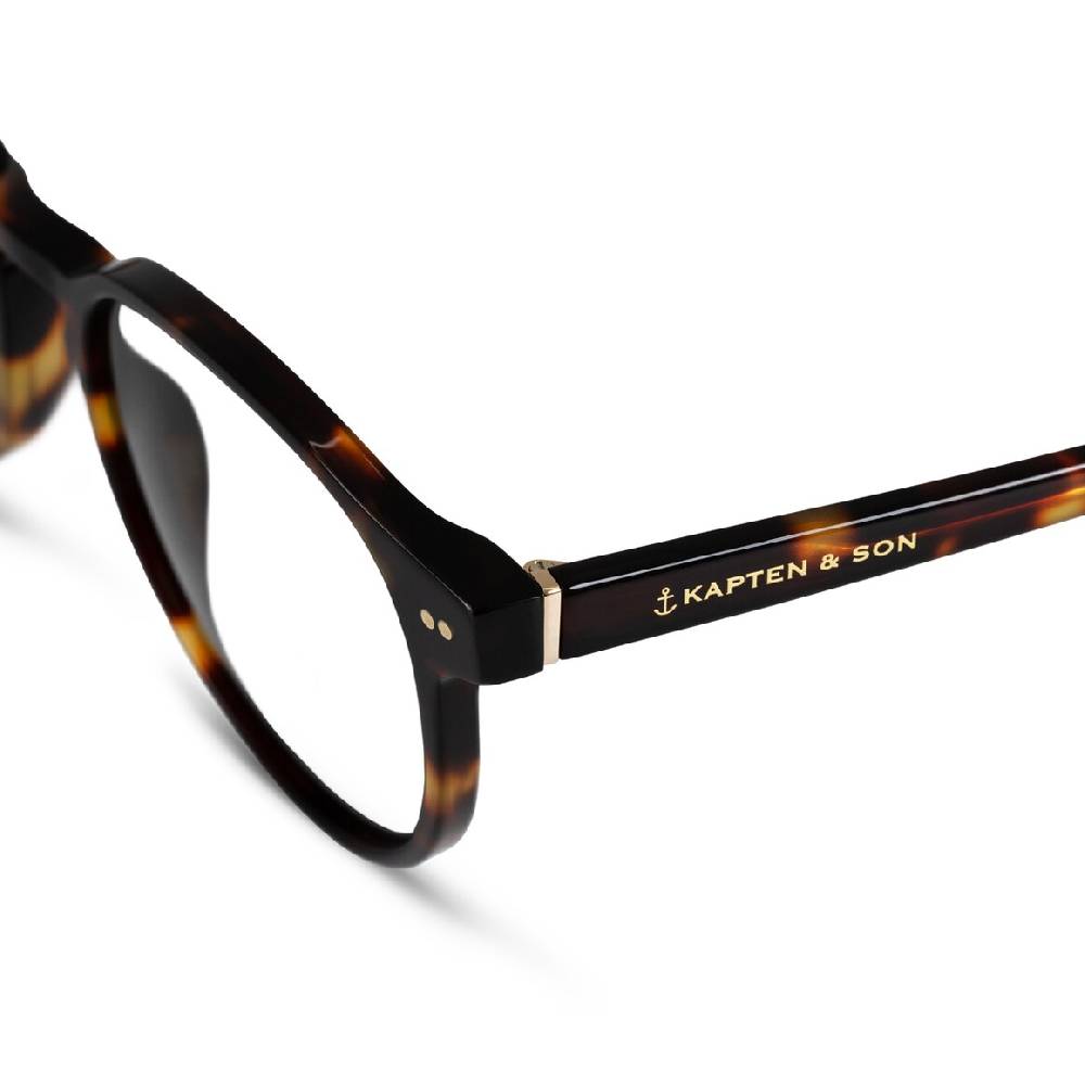 Kpten & Son Marais Large Shine Tortoise mit Sehstärke Bis zu 55% Rabatt