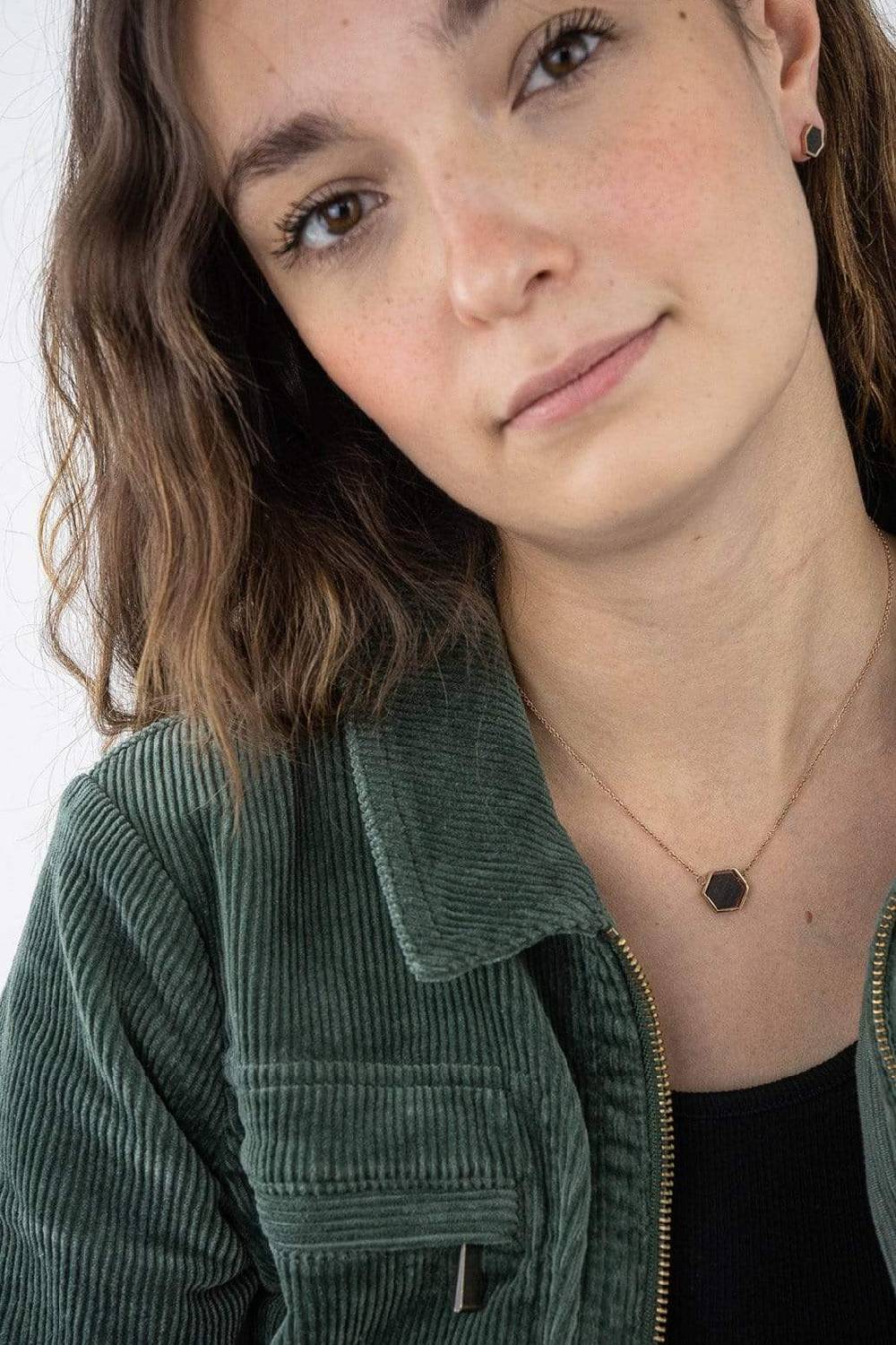 Kerbholz HEXA NECKLACE Walnuss Nur für heute