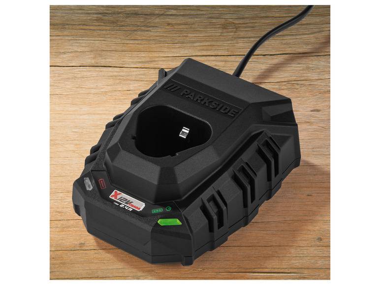 PARKSIDE® 12 V Akku-Ladegerät »PLGK 12 A3«, 2,4 A Begrenzte Freigabe