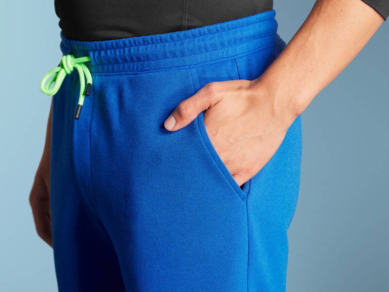 CRIVIT Herren Sweatshorts mit HeiQ Mint Technologie Schlussverkauf