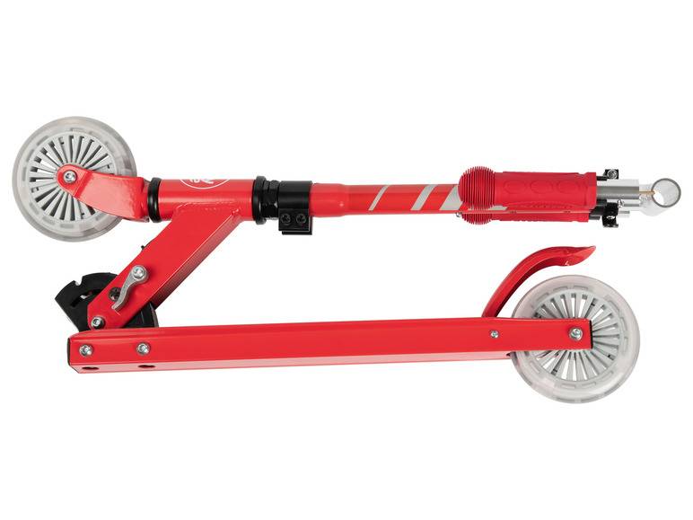 Playtive Scooter / Tri-Scooter, mit LED-Rollen Kostenloser Versand