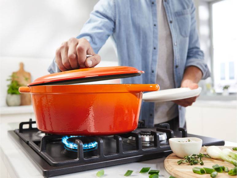 ERNESTO® Gusseisen-Bräter, Oval Ø 29 cm Zeitlich begrenztes Angebot