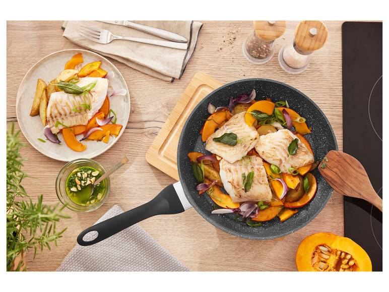 ERNESTO® Aluminium-Pfanne / -Wok, 28 cm, in Granitoptik Verkauf
