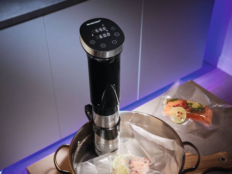 SILVERCREST® KITCHEN TOOLS Sous-Vide-Stick Smart SSVSS 1200 A1, WLAN-Funktion Osterangebot
