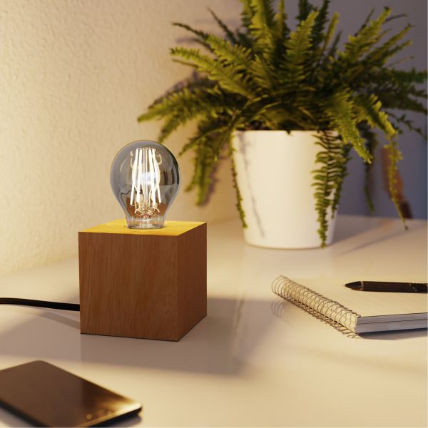 E27 LED Leuchtmittel, A60, extra warmweiß (1800 K), 7,5 W, 370lm, Rauchglas Kostenlose Rückgabe