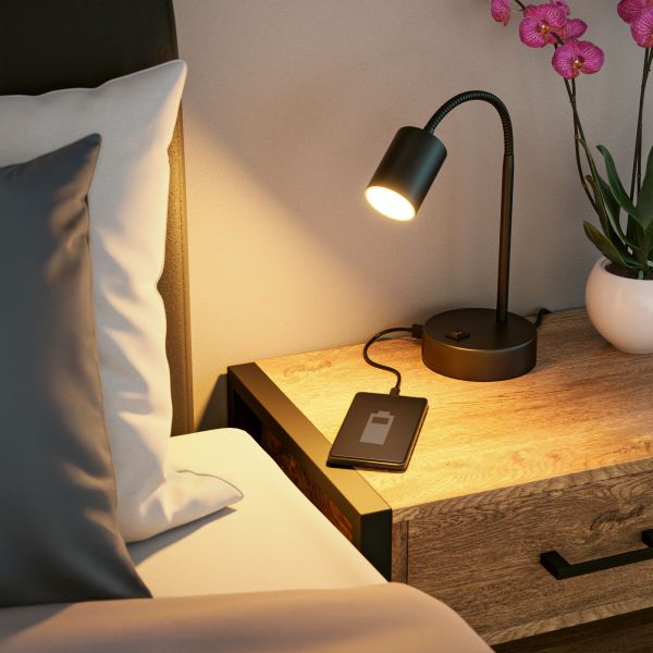 Tischleuchte WAIKA, GU10, schwarz, mit USB, Schwanenhals und Schalter (Leuchtmittel wählbar) Wochenangebot