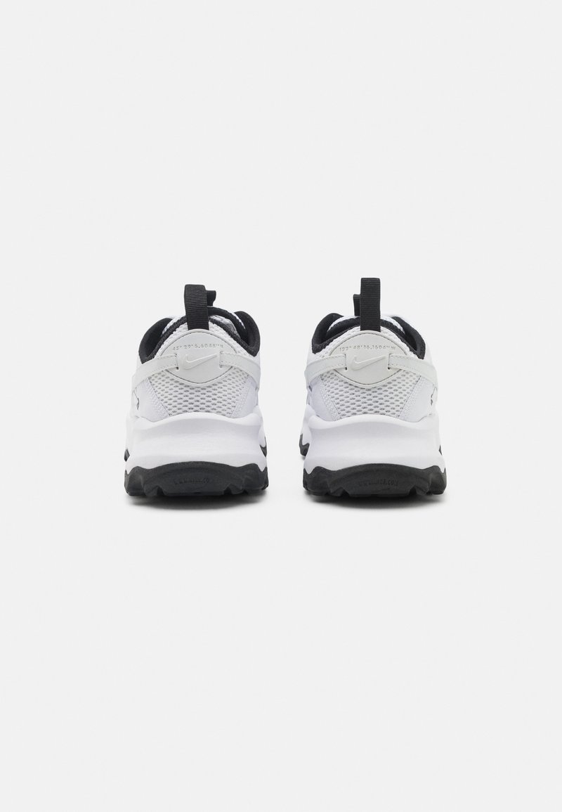 Nike Sportswear Nike Sportswear TC 7900 - Trainers Tiefpreis