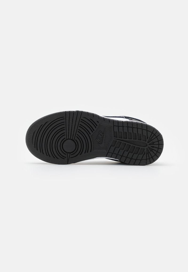 Nike Sportswear Nike Sportswear DUNK LOW BP - Trainers Wochenangebot