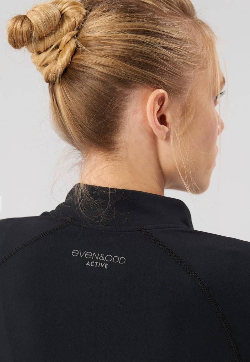 Even&Odd active Even&Odd active SUPER SOFT COTTON TOUCH - Training jacket - black Preisnachlass