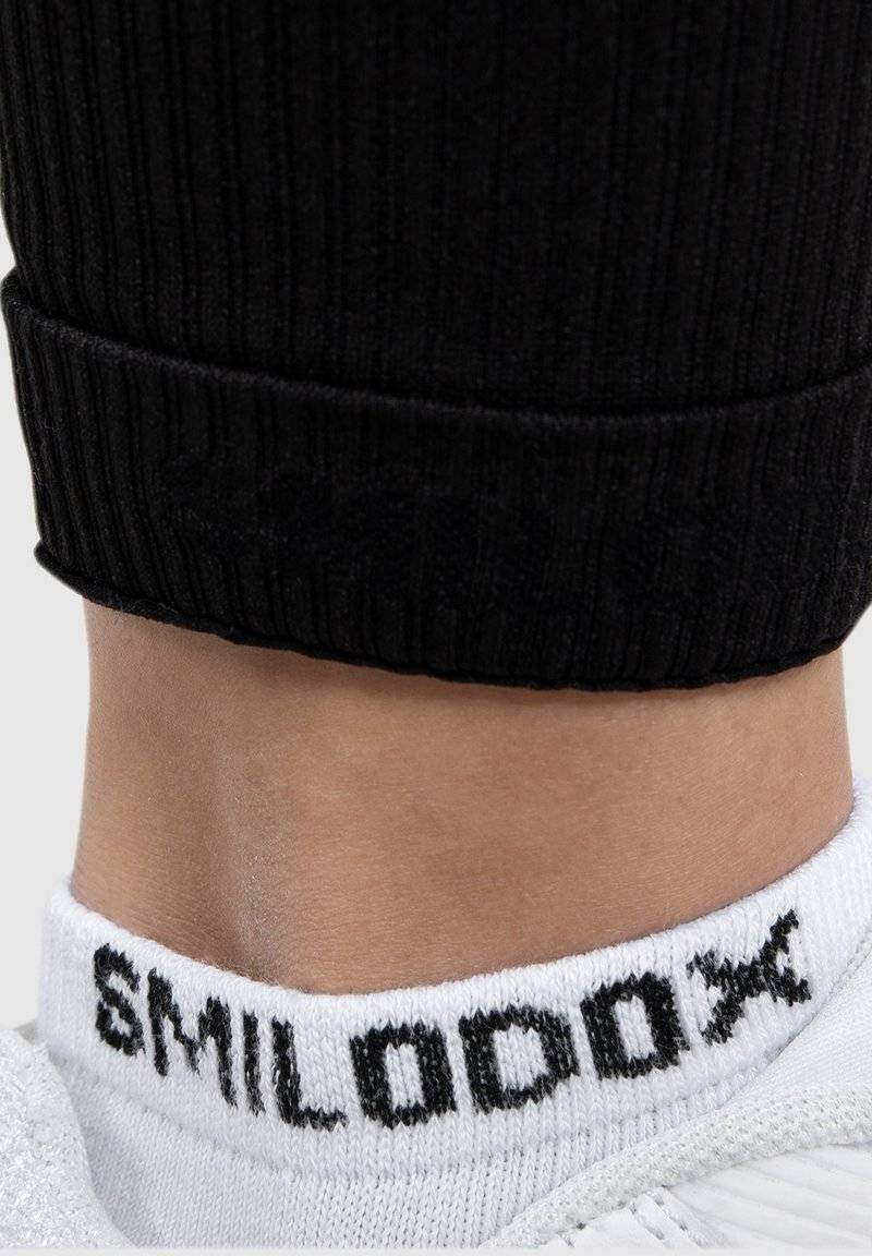Smilodox Smilodox KOMPRESSION AMAZE - Leggings - schwarz Weihnachtsangebot