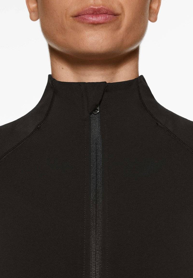 OYSHO OYSHO WARMTH COMFORTLUX TECHNICAL - Training jacket - black Blitzangebot