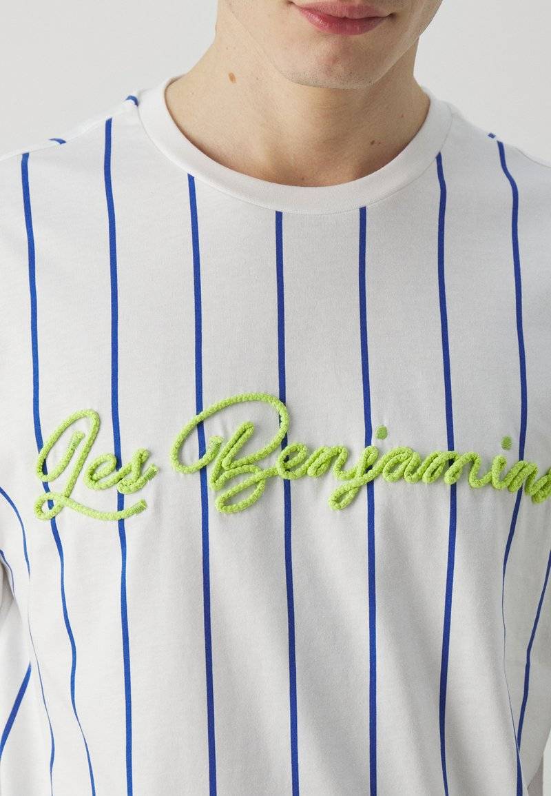 Les Benjamins Les Benjamins TEE UNISEX - Print T-shirt - white Black Friday Preise