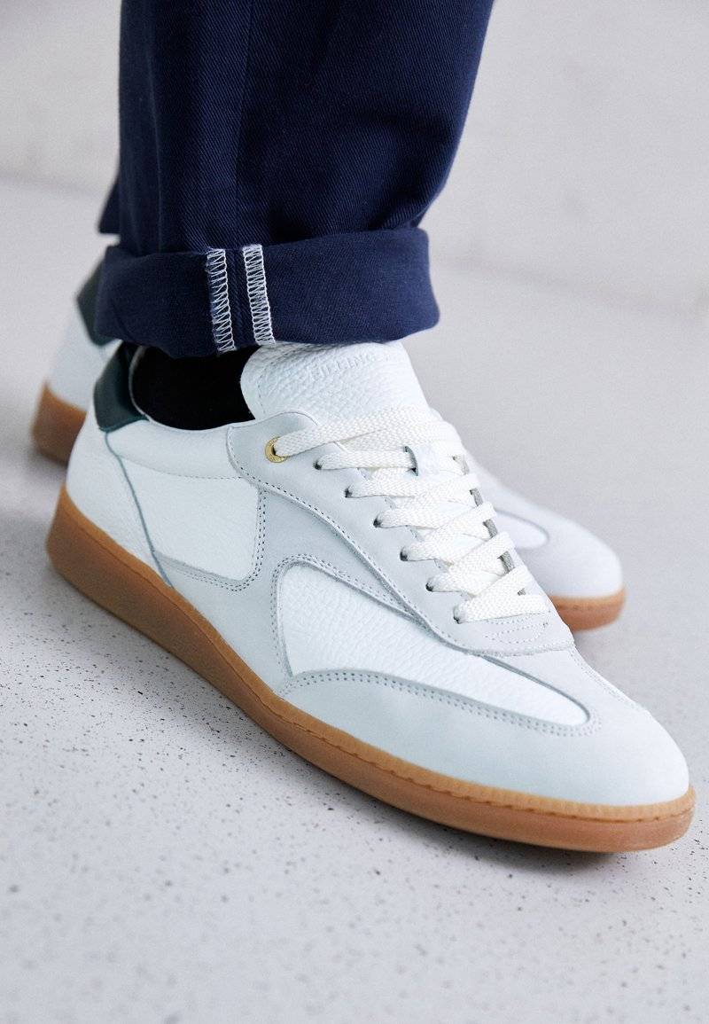 Filling Pieces Filling Pieces SPRINTER DICE UNISEX - Trainers - white Meist gekauft