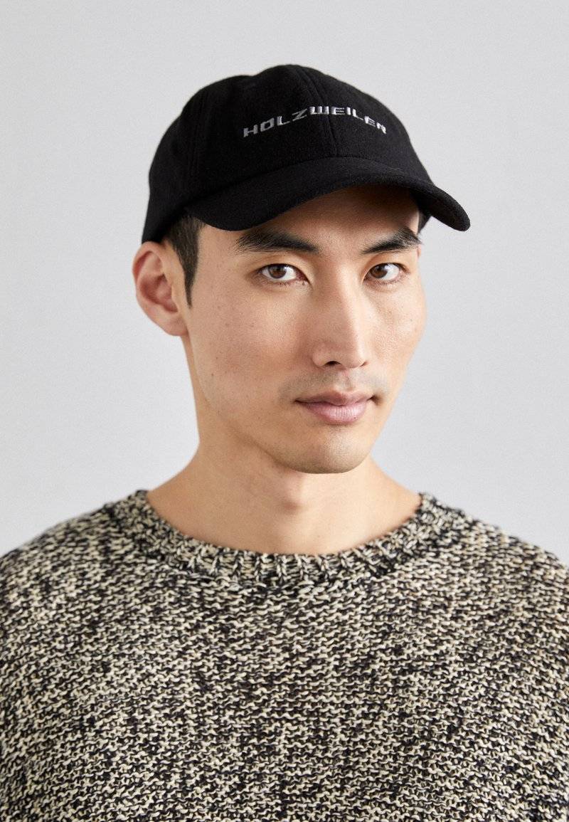 Holzweiler Holzweiler SONNET CRACKED LOGO UNISEX - Cap - black Kostenloser Versand