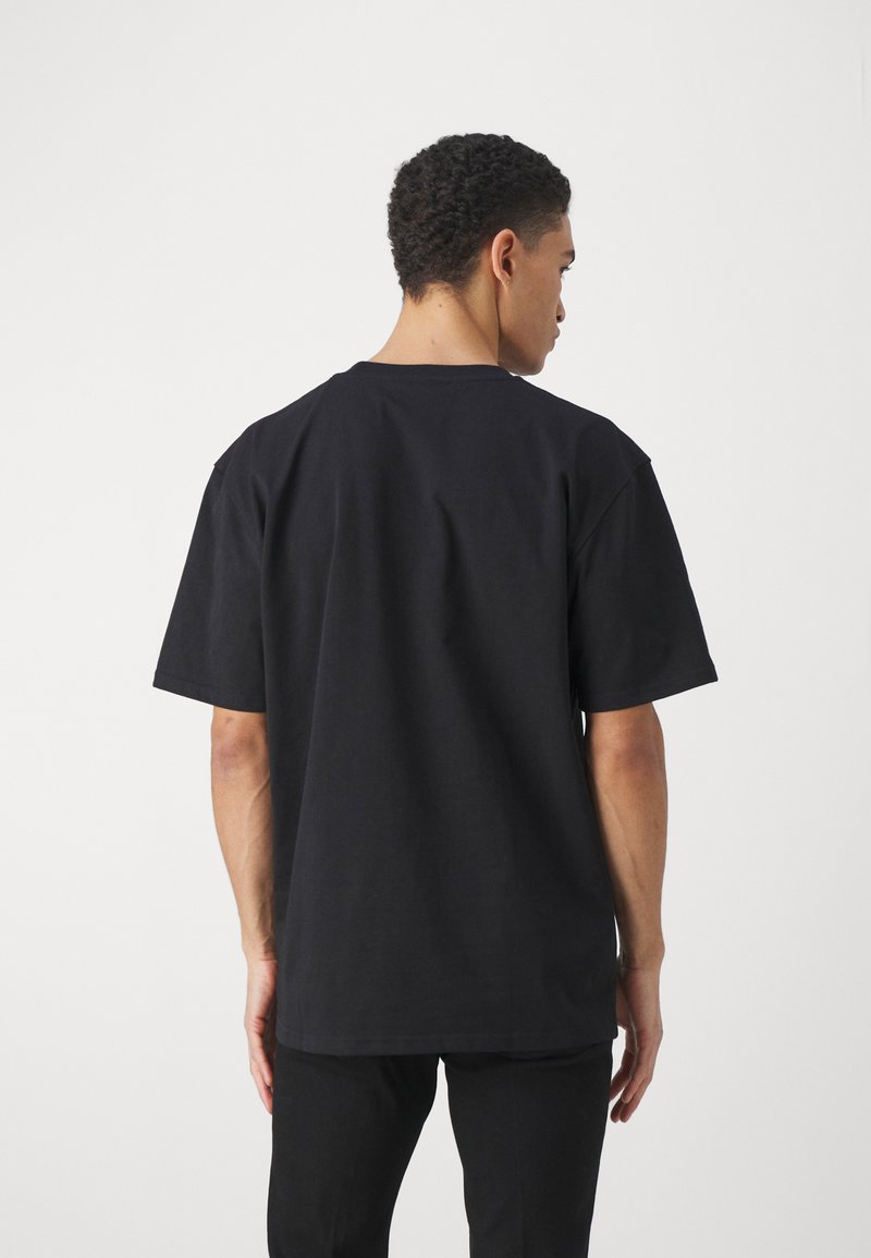 Han Kjøbenhavn Han Kjøbenhavn LOGO BOXY TEE UNISEX - Print T-shirt - black Günstig kaufen