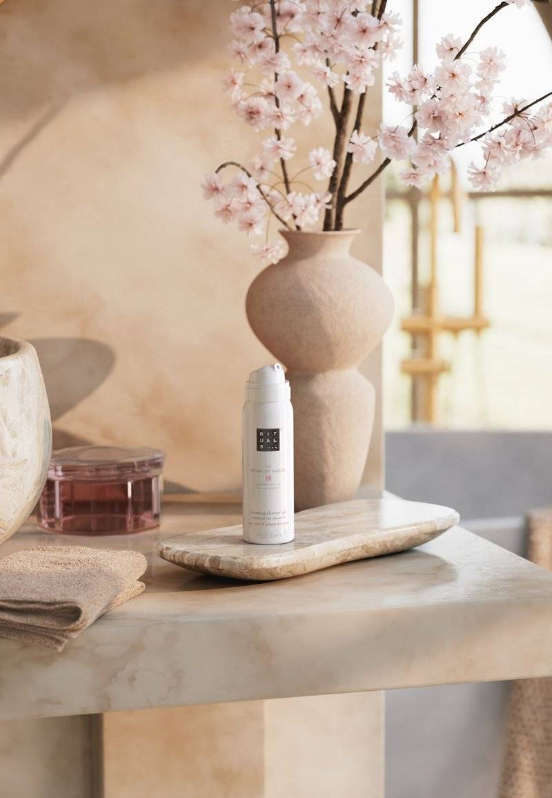 Rituals Rituals FOAMING SHOWER GEL TRAVEL SIZE THE RITUAL OF SAKURA - FLORAL - CHERRY BLOSSOM & RICE MILK - Shower gel Osterangebot