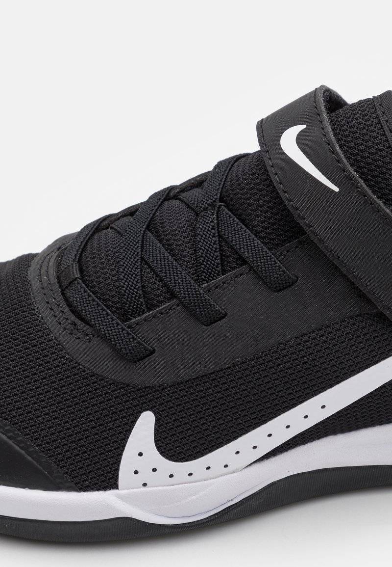 Nike Performance Nike Performance OMNI MULTI COURT - Training shoe Super Sparpreis