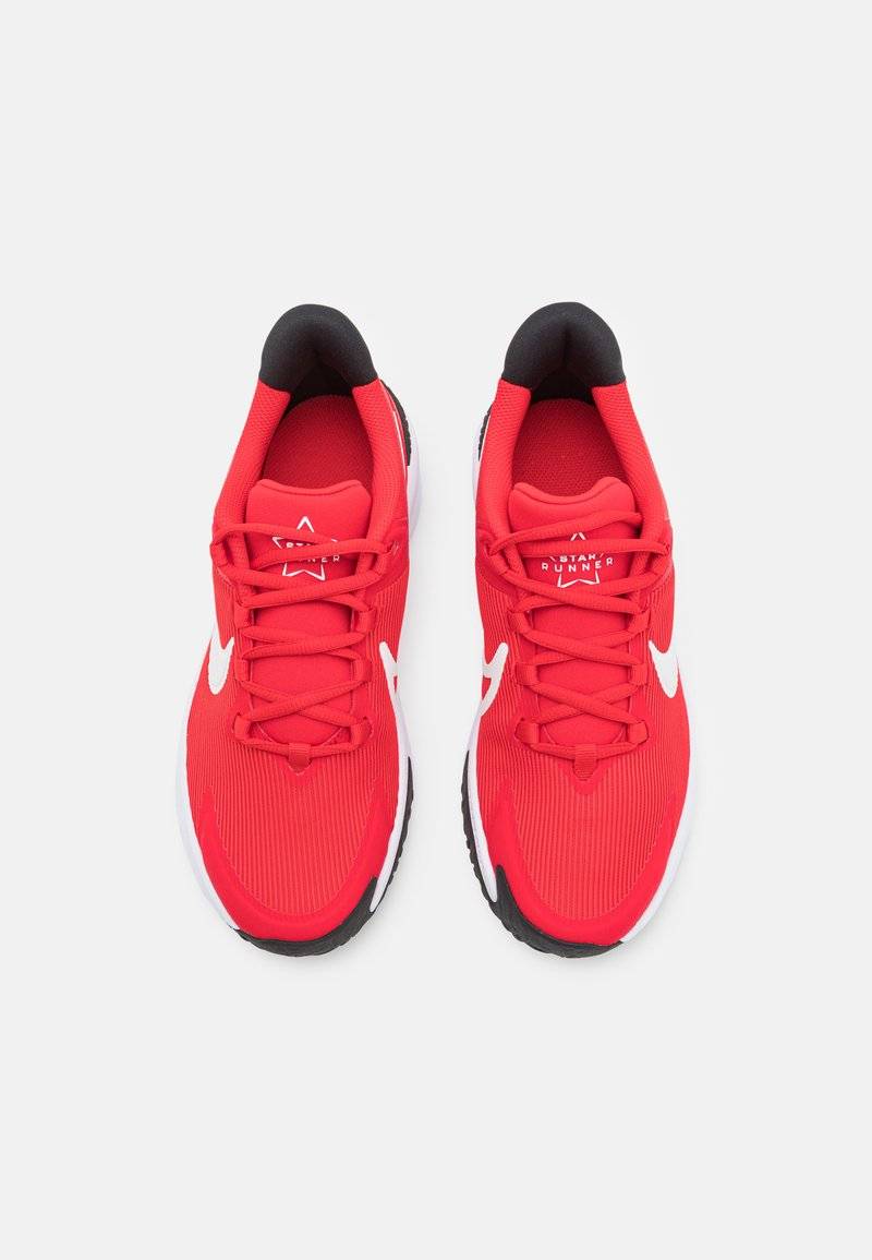 Nike Performance Nike Performance STAR RUNNER 4 UNISEX - Competition running shoes Begrenzt auf 3 Tage