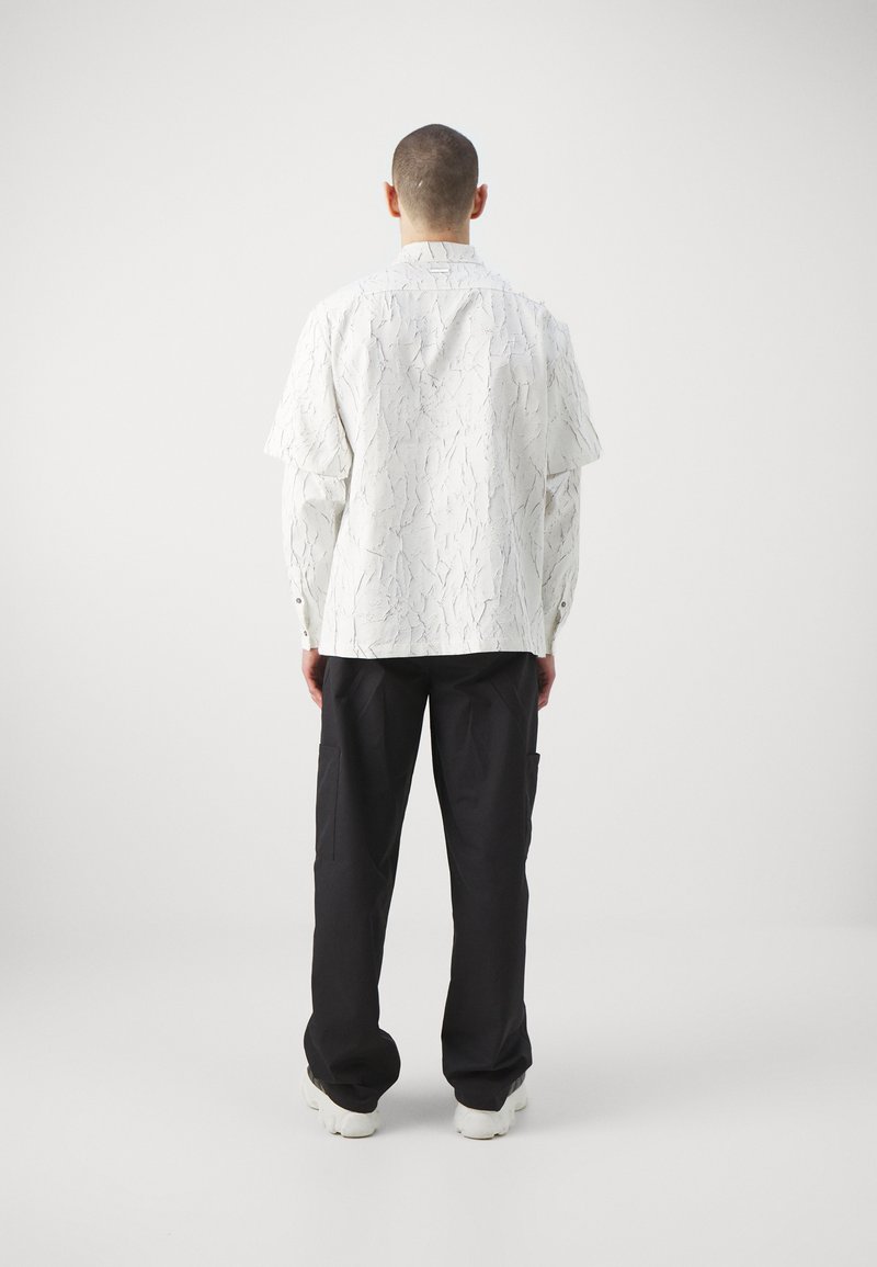 Han Kjøbenhavn Han Kjøbenhavn WRINKLE TWO LAYERED UNISEX - Shirt - white Räumungsverkauf