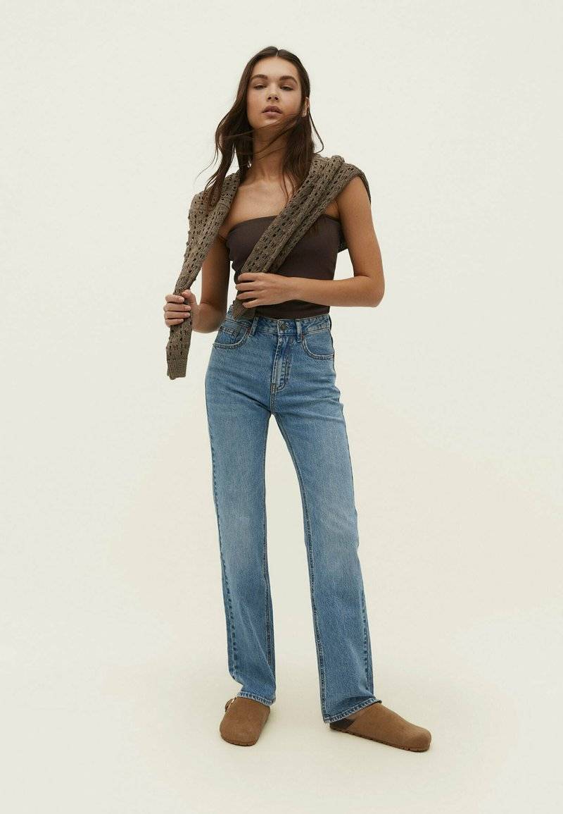 Stradivarius Stradivarius VINTAGE - Straight leg jeans - light blue denim Zeitbegrenzte Promotion