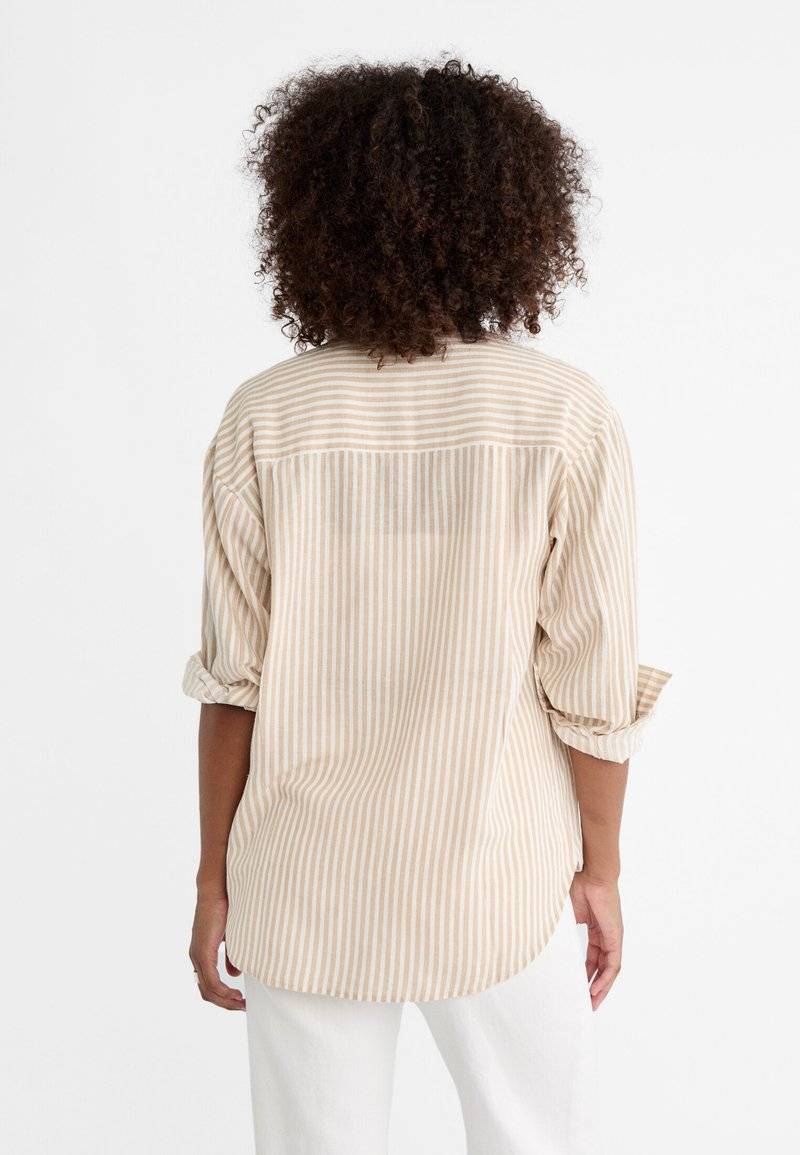 Stradivarius Stradivarius STRIPED - Button-down blouse - stone Super Rabatt