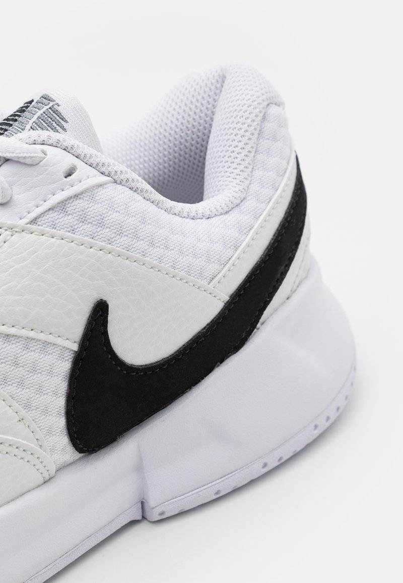 Nike Performance Nike Performance COURT LITE 4 - Multicourt tennis shoes Outlet