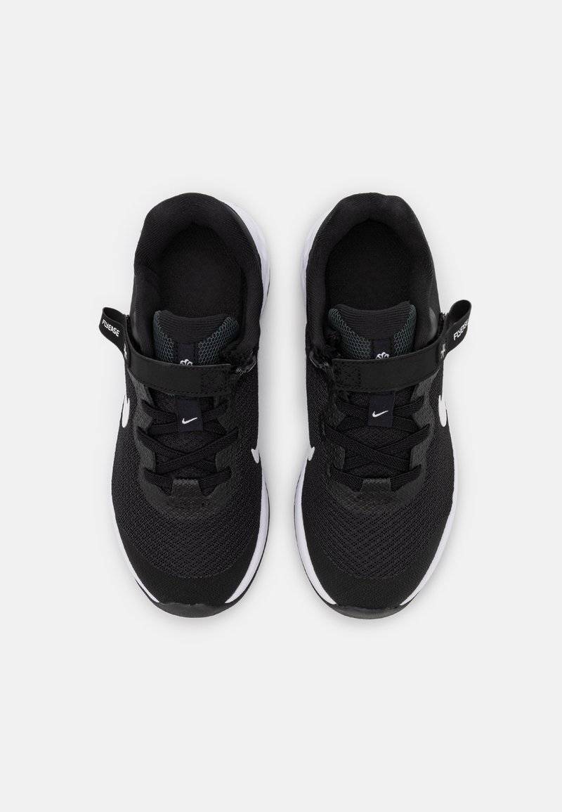 Nike Performance Nike Performance NIKE REVOLUTION 6 FLYEASE (PS - Neutral running shoes 50% Rabatt mit kostenlosem Versand