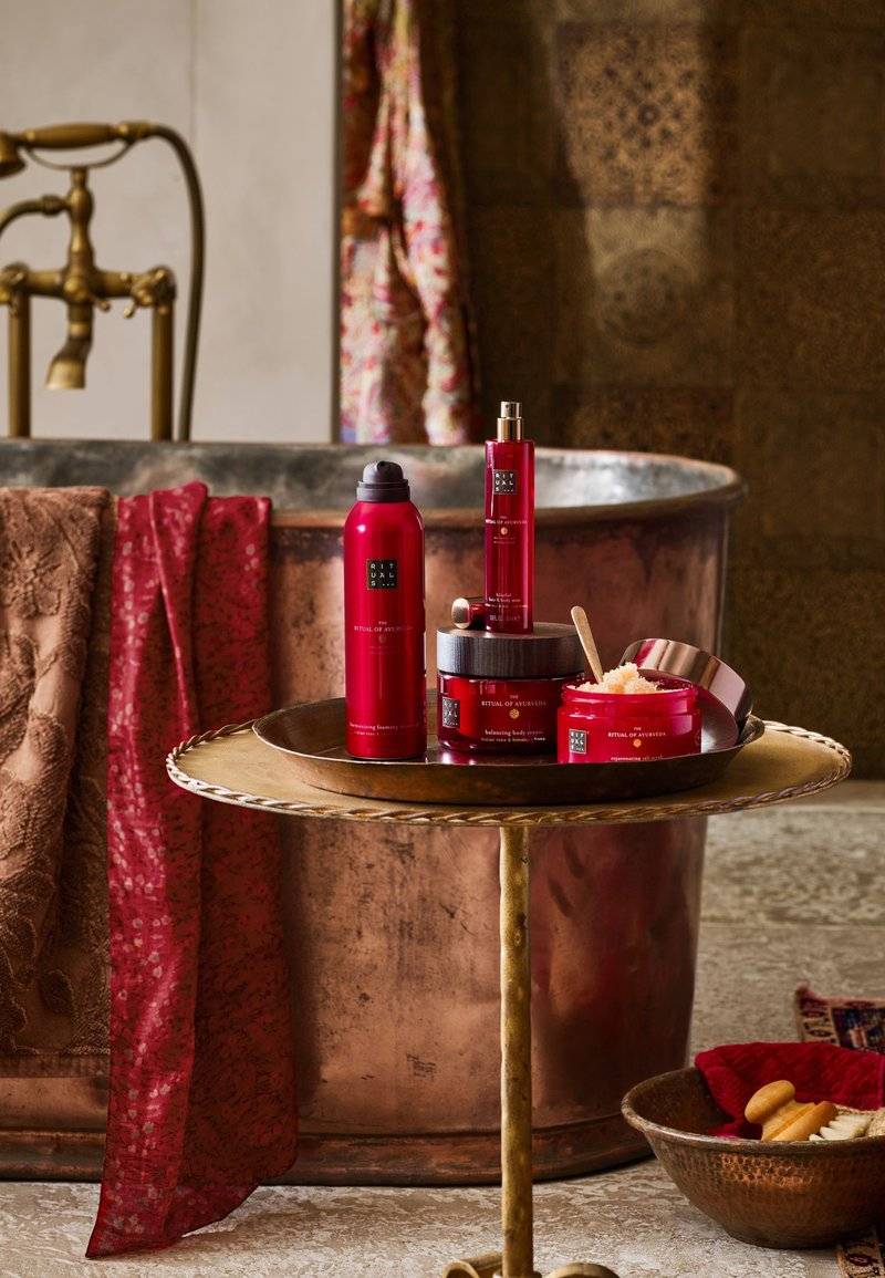 Rituals Rituals HAIR & BODY MIST THE RITUAL OF AYURVEDA - SWEET & NUTTY - SWEET ALMOND & INDIAN ROSE - Body spray Auslauf